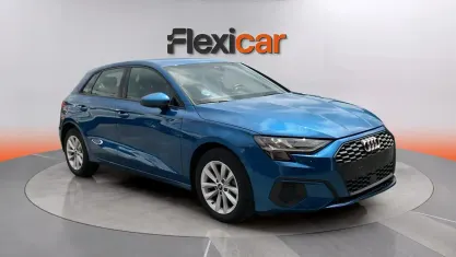 Usado Audi A3 Premium 150 CV (110 kW) 2022 Azul Berlina