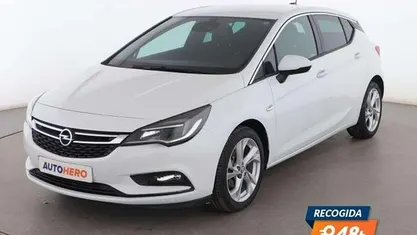 Usado 2018 Opel Astra Dynamic Berlina | 9699 € (Buen precio)