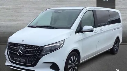 Usado Mercedes V300 Avantgarde 239 CV (175 kW) 2025 Monovolumen