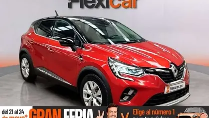 Usado Renault Captur Intens 145 CV (106 kW) 2021 Rojo SUV