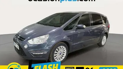 Usado Ford S-MAX Limited 140 CV (102 kW) 2015 Monovolumen