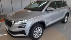 Gris Usado 2023 Skoda Karoq Style SUV | 23.900 € (Precio justo)