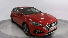 Rojo Usado 2022 Hyundai i30 Berlina | 16.690 € (Precio justo)