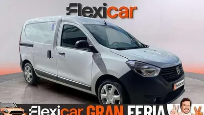 Usado Dacia Dokker Essentiel 95 CV (69 kW) 2021 Blanco Monovolumen