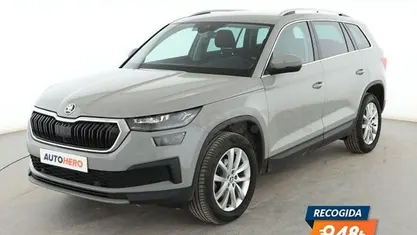 Usado Skoda Kodiaq Ambition 150 CV (110 kW) 2021 Gris SUV