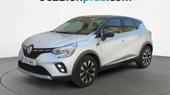 Gris Usado 2023 Renault Captur Evolution SUV | 17.173 € (Precio justo)