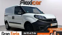 Blanco Usado 2022 Fiat Doblò Monovolumen | 11.990 € (Precio justo)
