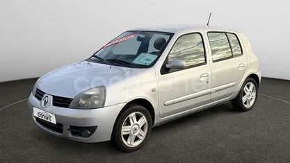 Gris / plata Usado 2008 Renault Clio II Authentique Berlina | 5500 € (Precio justo)