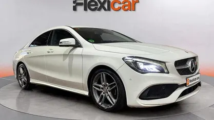 Usado Mercedes CLA200 136 CV (100 kW) 2017 Berlina