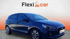 Azul Usado 2017 Hyundai i30 Berlina | 11.490 € (Precio justo)