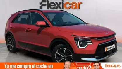 Usado Kia Niro 141 CV (103 kW) 2022 Rojo SUV