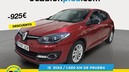 Rojo Usado 2015 Renault Mégane III LIMITED Utilitario | 9065 € (Precio justo)