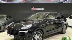 Negro Usado 2016 Porsche Cayenne SUV | 36.990 € (Precio justo)