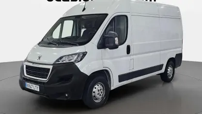 Usado Peugeot Boxer S 140 CV (102 kW) 2021 Blanco Van