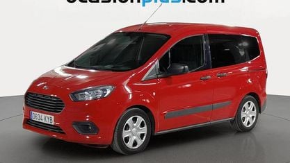 Begagnad Ford Tourneo Courier 100 HK (73 kW) 2019 Röd Minibuss