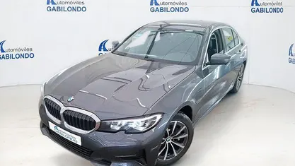Usado BMW 330e 292 CV (214 kW) 2020 Gris Berlina