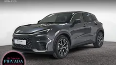 Gris Usado 2025 Lexus LBX SUV | 36.490 € (Precio justo)