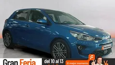 Azul Usado 2021 Kia Rio Berlina | 15.490 € (Precio justo)