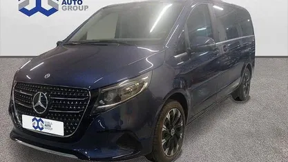 Usado Mercedes V250 Avantgarde 190 CV (139 kW) 2025 Monovolumen