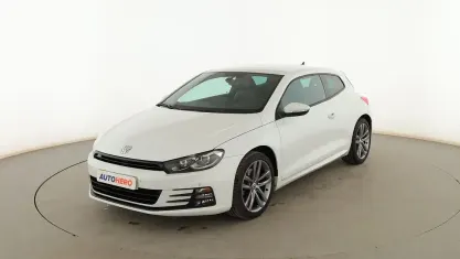 Usado VW Scirocco R-line BlueMotion 180 CV (132 kW) 2016 Blanco Coupe