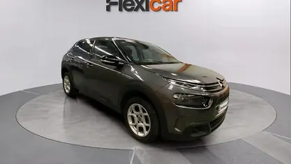 Usado Citroën C4 Feel 110 CV (80 kW) 2019 Gris Berlina