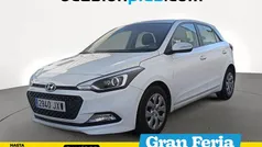 Blanco Usado 2017 Hyundai i20 Utilitario | 9590 € (Precio justo)
