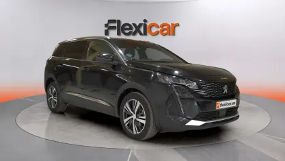 Usado Peugeot 5008 Allure 131 CV (96 kW) 2023 Negro SUV