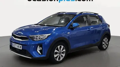 Usado Kia Stonic 101 CV (74 kW) 2024 Blanco SUV