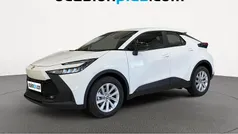 Usado 2025 Toyota C-HR Active SUV | 27.273 € (Precio justo)
