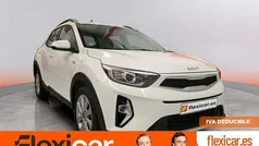 Usado 2022 Kia Stonic Plus SUV | 13.770 € (Precio justo)