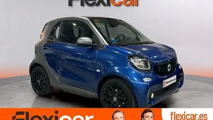 Azul Usado 2018 Smart ForTwo Electric Drive Coupe | 10.990 € (Un poco caro)