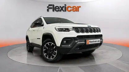 Usado Jeep Compass Limited 190 CV (139 kW) 2022 Blanco SUV