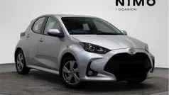 Usado 2024 Toyota Yaris Hybrid Active Berlina | 21.000 € (Precio justo)