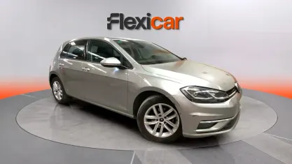 Occasion VW Golf VII Advance 115 PK (84 kW) 2019 Grijs Sedan