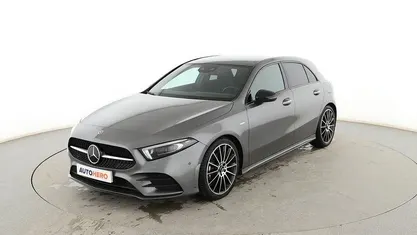 Usado Mercedes A200 AMG line 150 CV (110 kW) 2022 Berlina