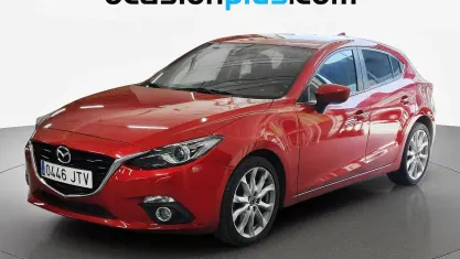 Usado Mazda 3 Luxury 150 CV (110 kW) 2016 Rojo Utilitario