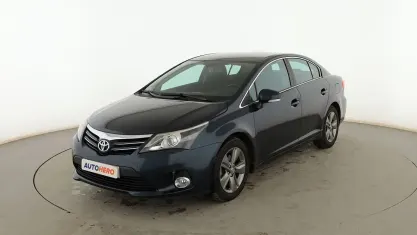 Usado Toyota Avensis Advance 147 CV (108 kW) 2015 Azul Berlina