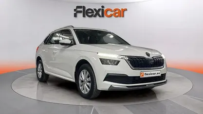 Usado Skoda Kamiq Ambition 110 CV (80 kW) 2021 SUV