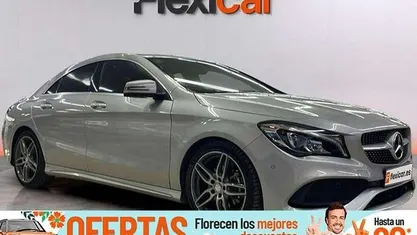 Usado Mercedes CLA200 136 CV (100 kW) 2017 Gris Berlina