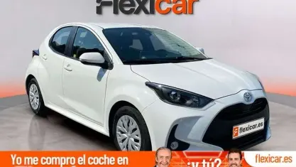 Usado Toyota Yaris Edition 125 CV (91 kW) 2023 Blanco Utilitario