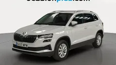 Usado 2024 Skoda Karoq Selection SUV | 26.364 € (Precio justo)