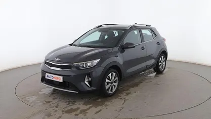 Gris Usado 2022 Kia Stonic SUV | 15.399 € (Precio justo)