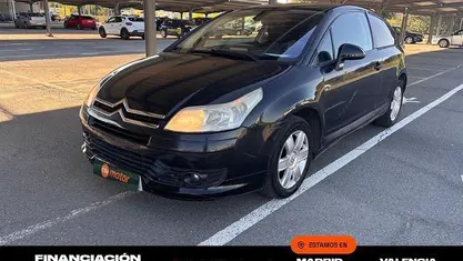 Usado Citroën C4 90 CV (66 kW) 2007 Negro Coupe