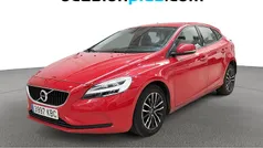 Rojo Usado 2017 Volvo V40 Momentum Familiar | 14.300 € (Precio justo)