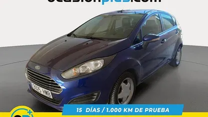 Usado 2014 Ford Fiesta Trend Utilitario | 6600 € (Precio justo)