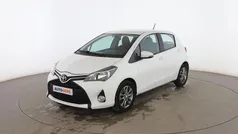 Usado 2015 Toyota Yaris City Utilitario | 9099 € (Precio justo)