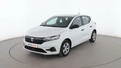 Blanco Usado 2022 Dacia Sandero Essentiel Utilitario | 13.299 € (Precio justo)