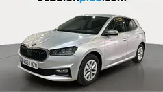 Gris plata Usado 2025 Skoda Fabia Selection Utilitario | 18.264 € (Super precio)