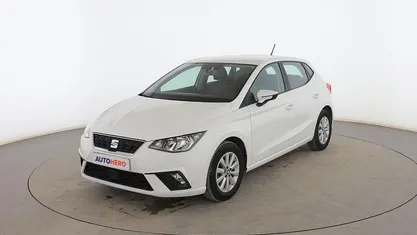 Usado Seat Ibiza Style 75 CV (55 kW) 2018 Blanco Utilitario