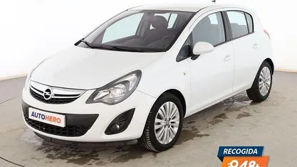 Usado Opel Corsa Selective 100 CV (73 kW) 2014 Blanco Utilitario